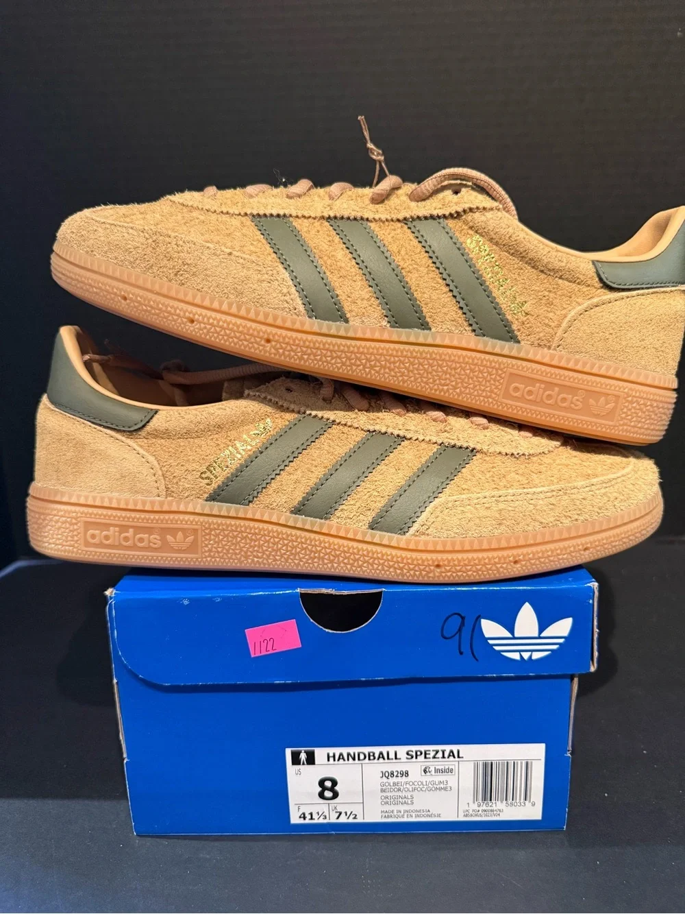 adidas Men’s Handball Spezial Suede Sneakers 8M- Tan/Olive